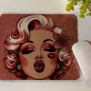 Retro Glam Mouse Pad with Floral Accent